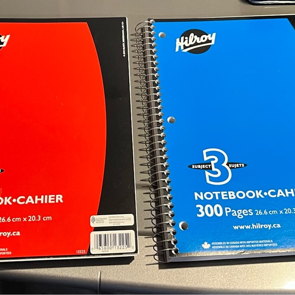 Notebooks & Binder Bundle 📘 - Picture 4 of 8